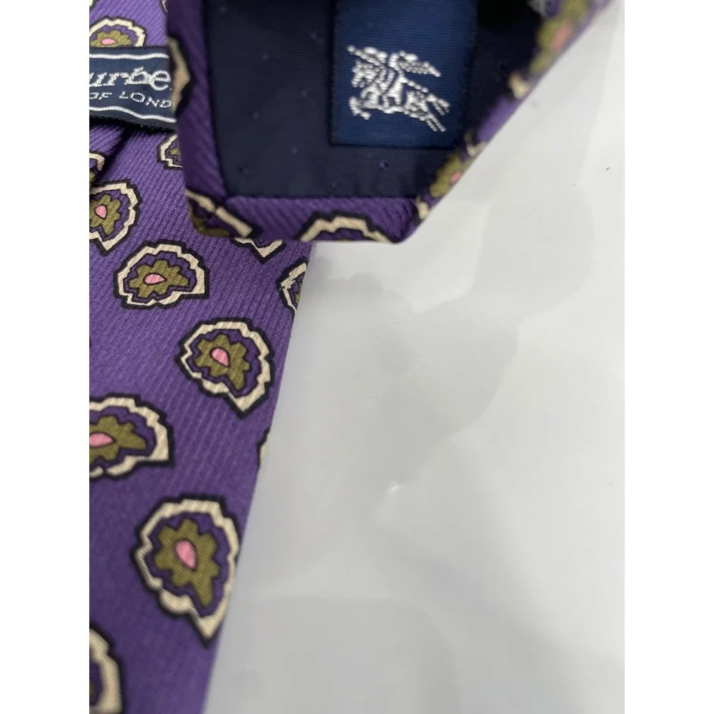 Burberrys Tie Mens OS Purple Silk Medallion VTG Luxury‎ Designer Old Money USA